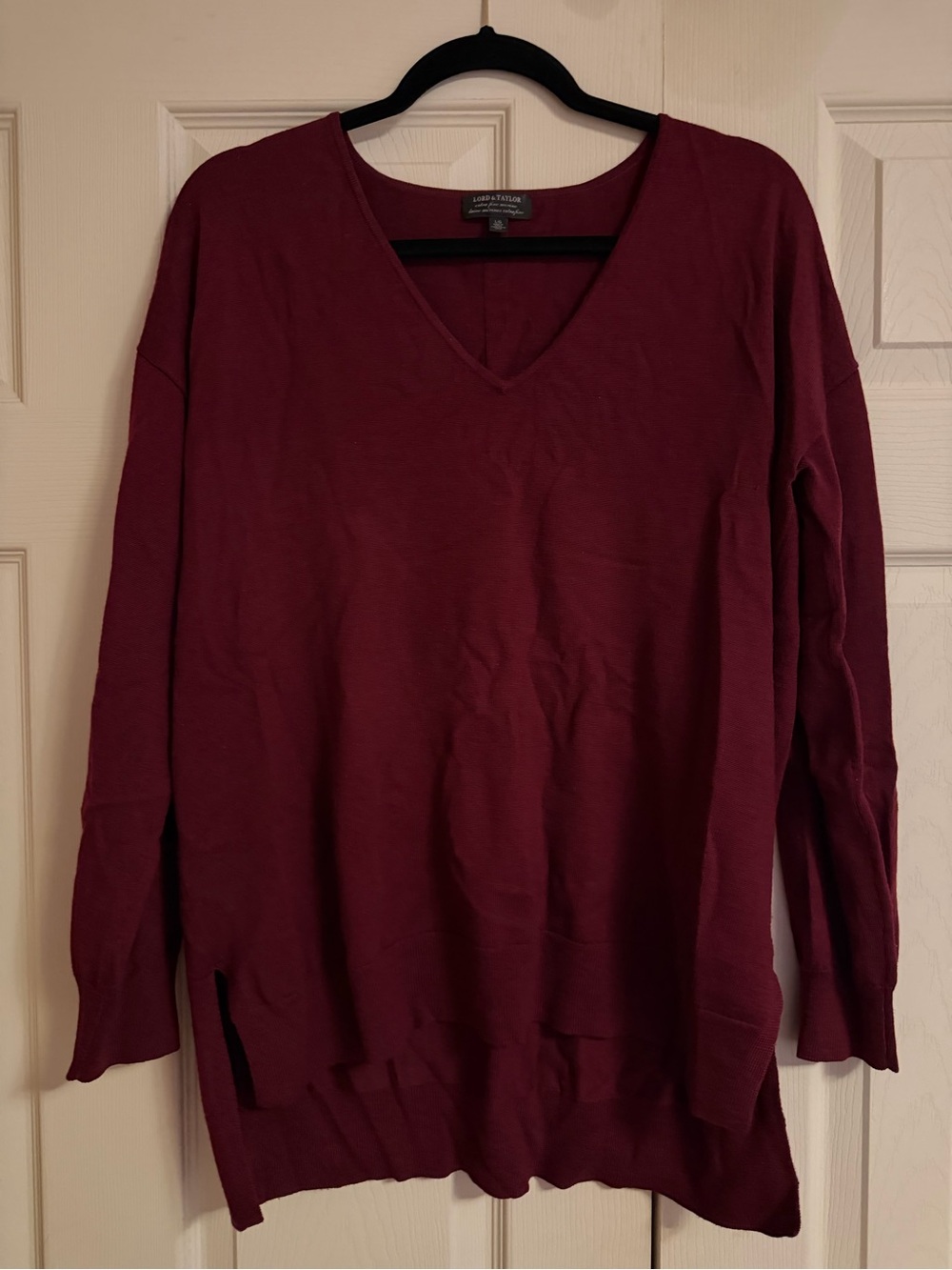 Lord & Taylor 100% Merino Wool V-Neck Long Sleeve Pullover Sweater - Deep Wine